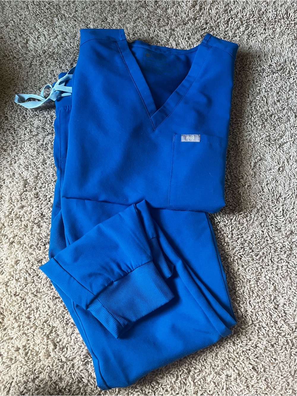 Figs royal blue scrub set